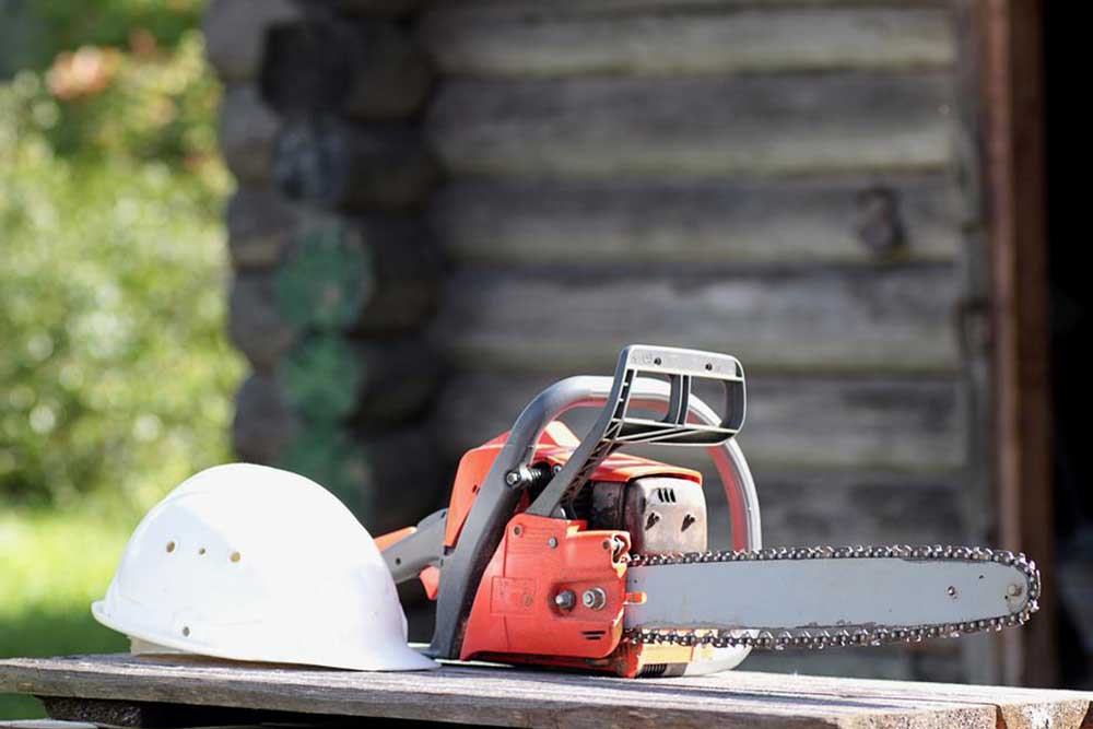 Complete Guide to Types of Chainsaws for Different Work Needs