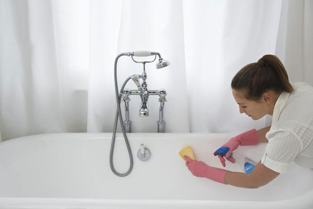 Effective Strategies for a Spotless and Tidy Bathroom