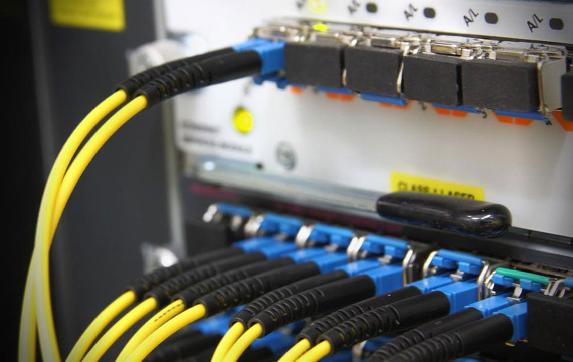 Essential Tips for Choosing a Business Internet Service Provider