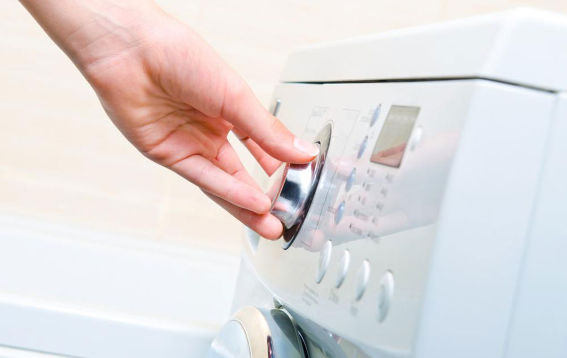 Simplified Guide to Upgrading Your Old Laundry Appliances