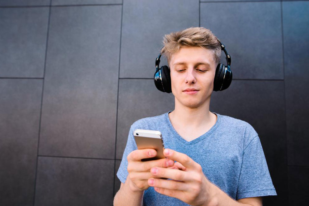 Top Beats Headphones and Earbuds to Purchase in 2024