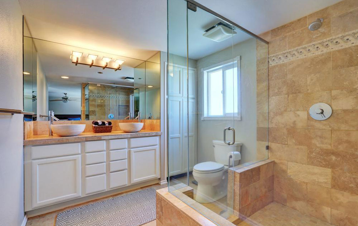 Seven Key Advantages of Walk-In Shower Tubs