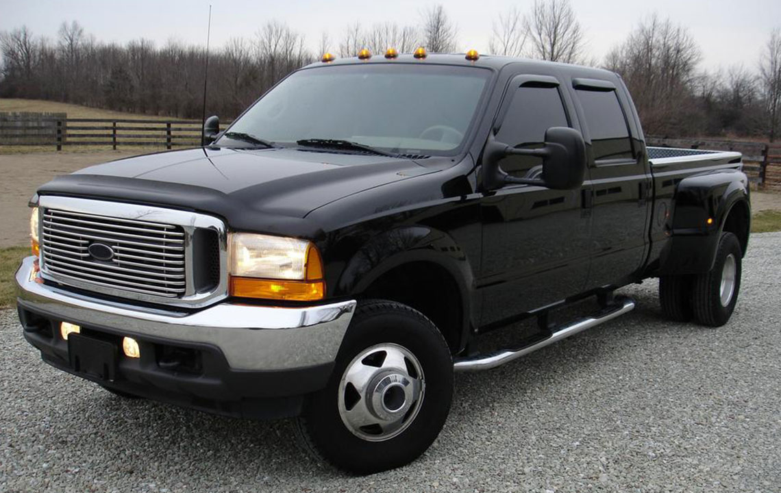 Comprehensive Guide to Buying Pre-Owned Trucks Online: Pros and Cons