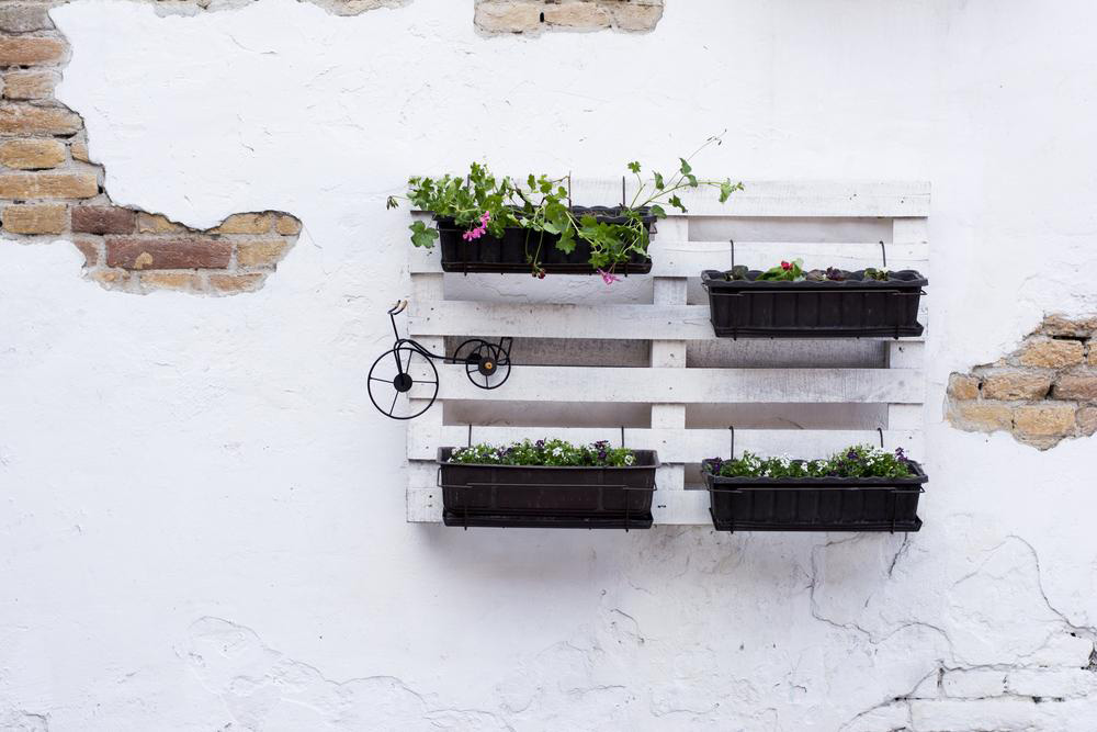 Innovative Storage Solutions to Maximize Difficult Spaces in Your Home