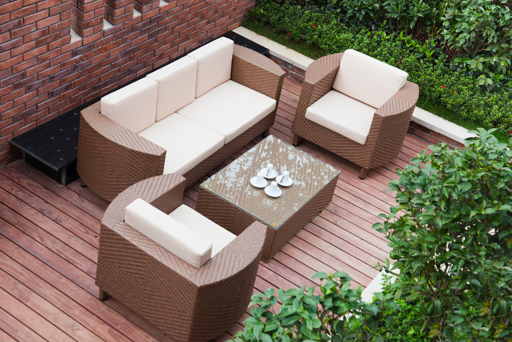 Comprehensive Guide to Outdoor Furniture Styles, Materials, and Maintenance