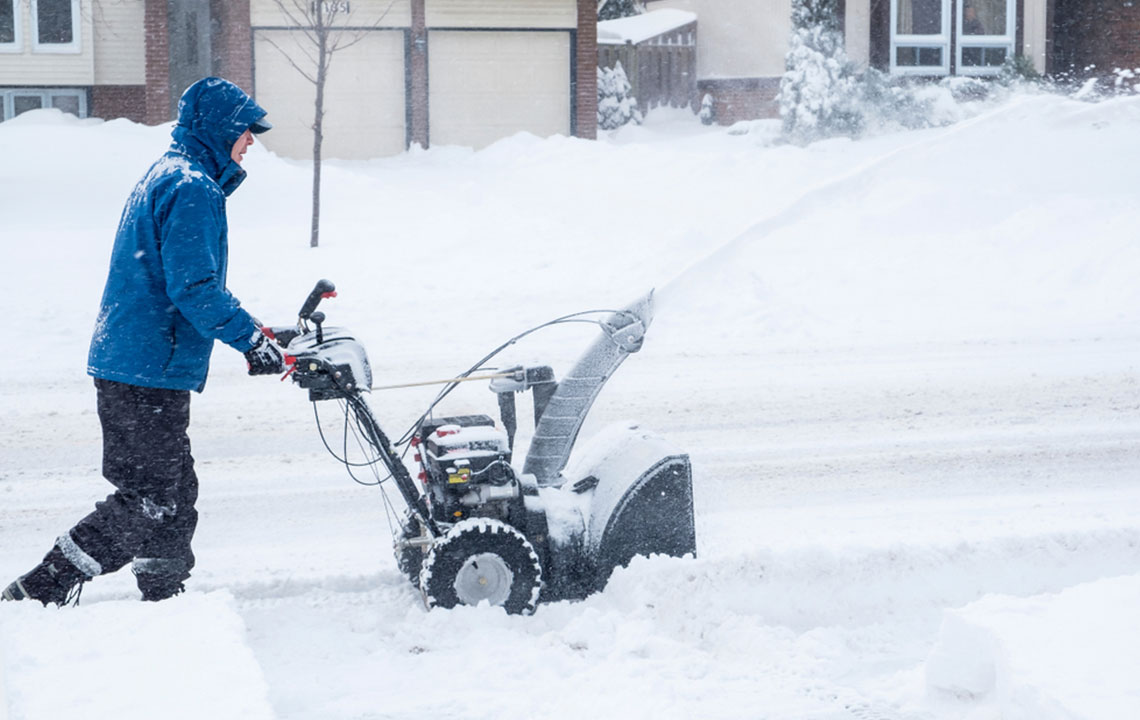 Essential Features to Consider When Choosing a Snowblower