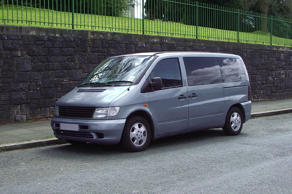 Exploring the GMC Savana: Engine Options, Interior Design, and Key Features