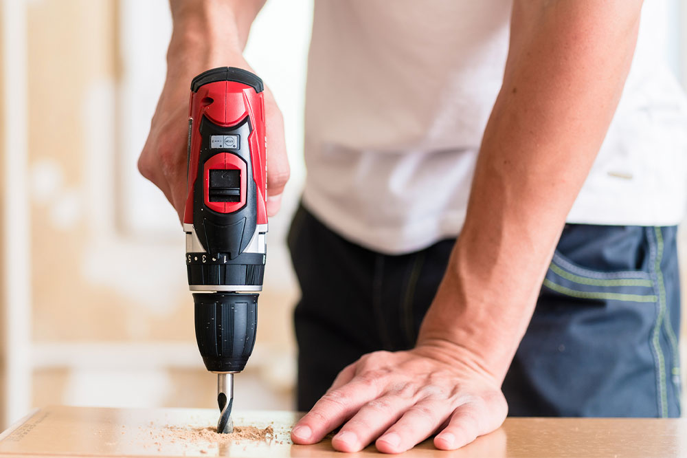 Essential Power Tools Every DIY Enthusiast Should Own