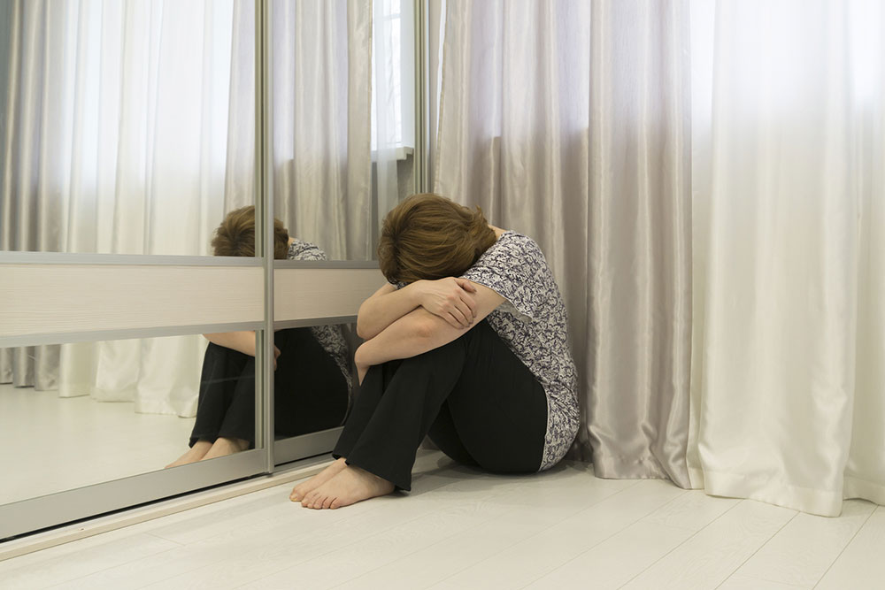 Understanding the Causes and Signs of Bipolar Mood Episodes