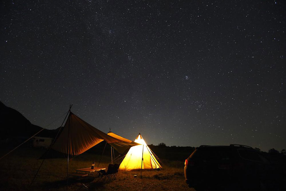 Top 3 Essential Tarps for Your Camping Adventures