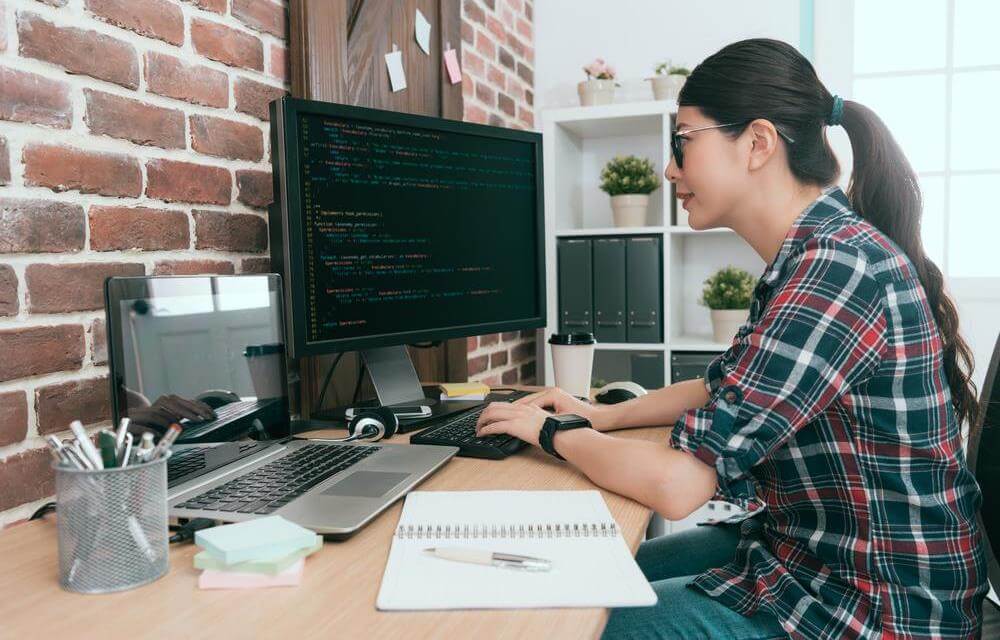 Key Factors When Selecting a Web Hosting Provider