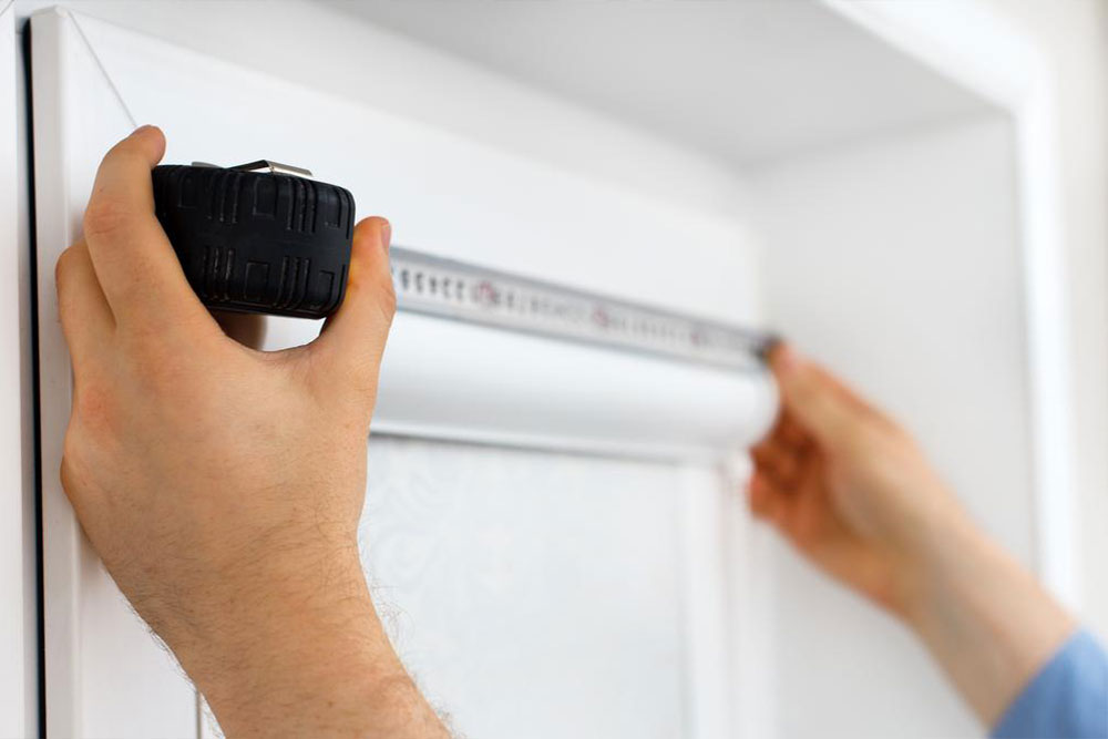 Choosing Roller Blinds for Effective Window Coverings in Buildings