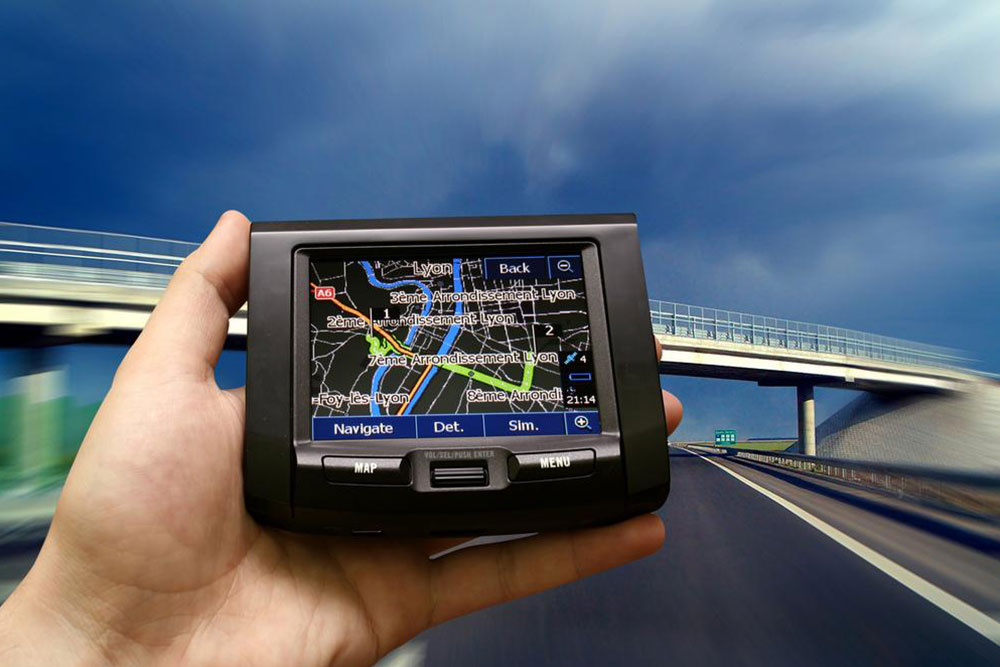 Benefits of Implementing GPS Vehicle Tracking in Fleet Management