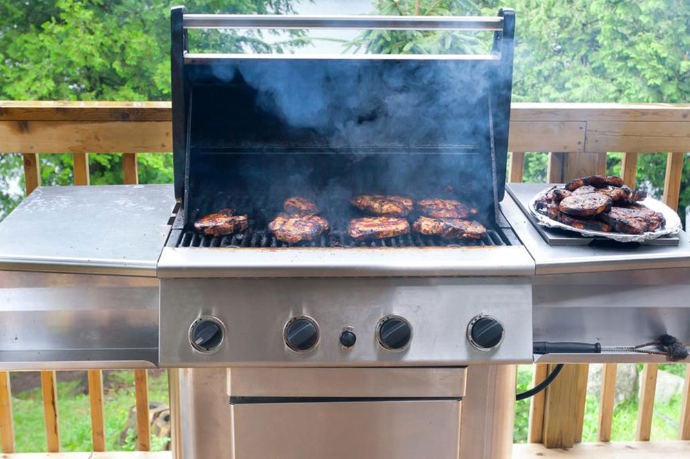 Essential Guide to Choosing the Perfect Outdoor Grill for Your Home