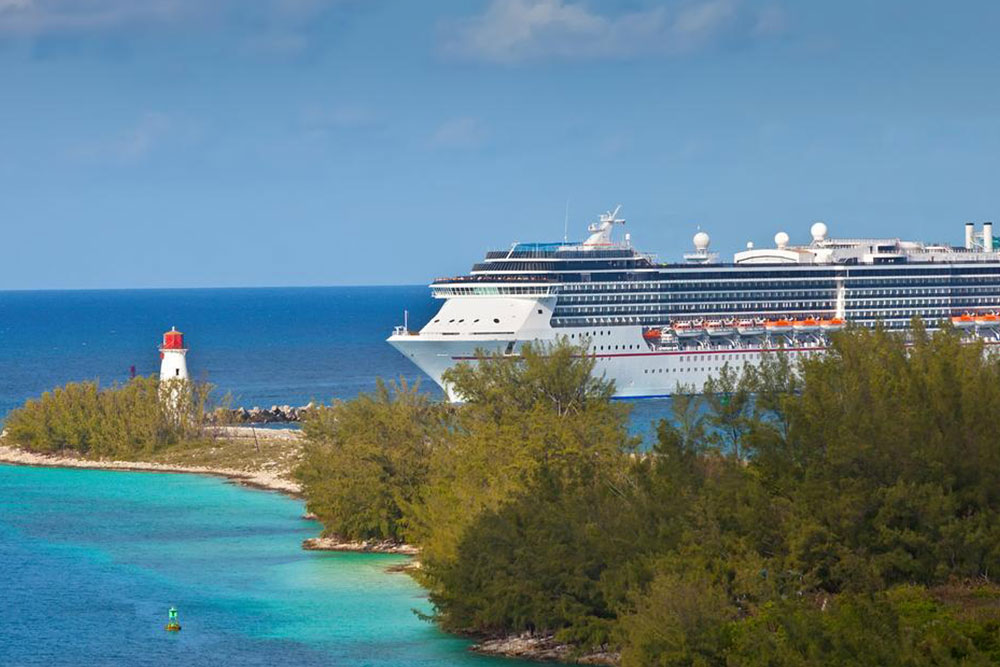Top 4 Luxury Cruise Lines for an Unforgettable Vacation
