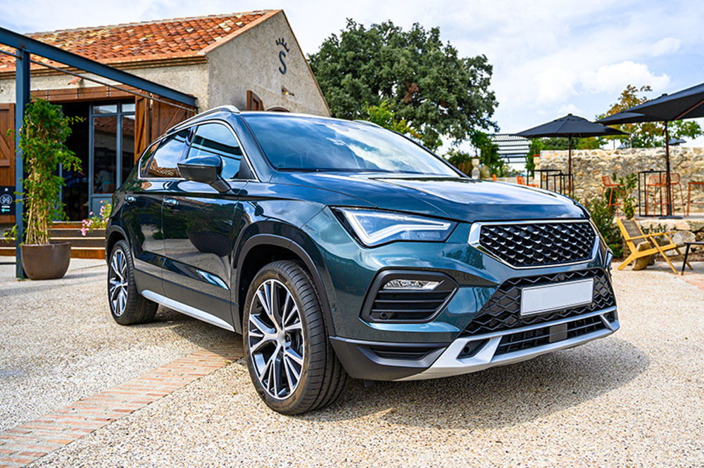 Discover the Key Highlights of the Ford Escape Plug-In Hybrid SUV
