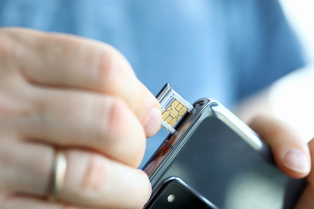 Essential Guide to Picking the Right SIM Card