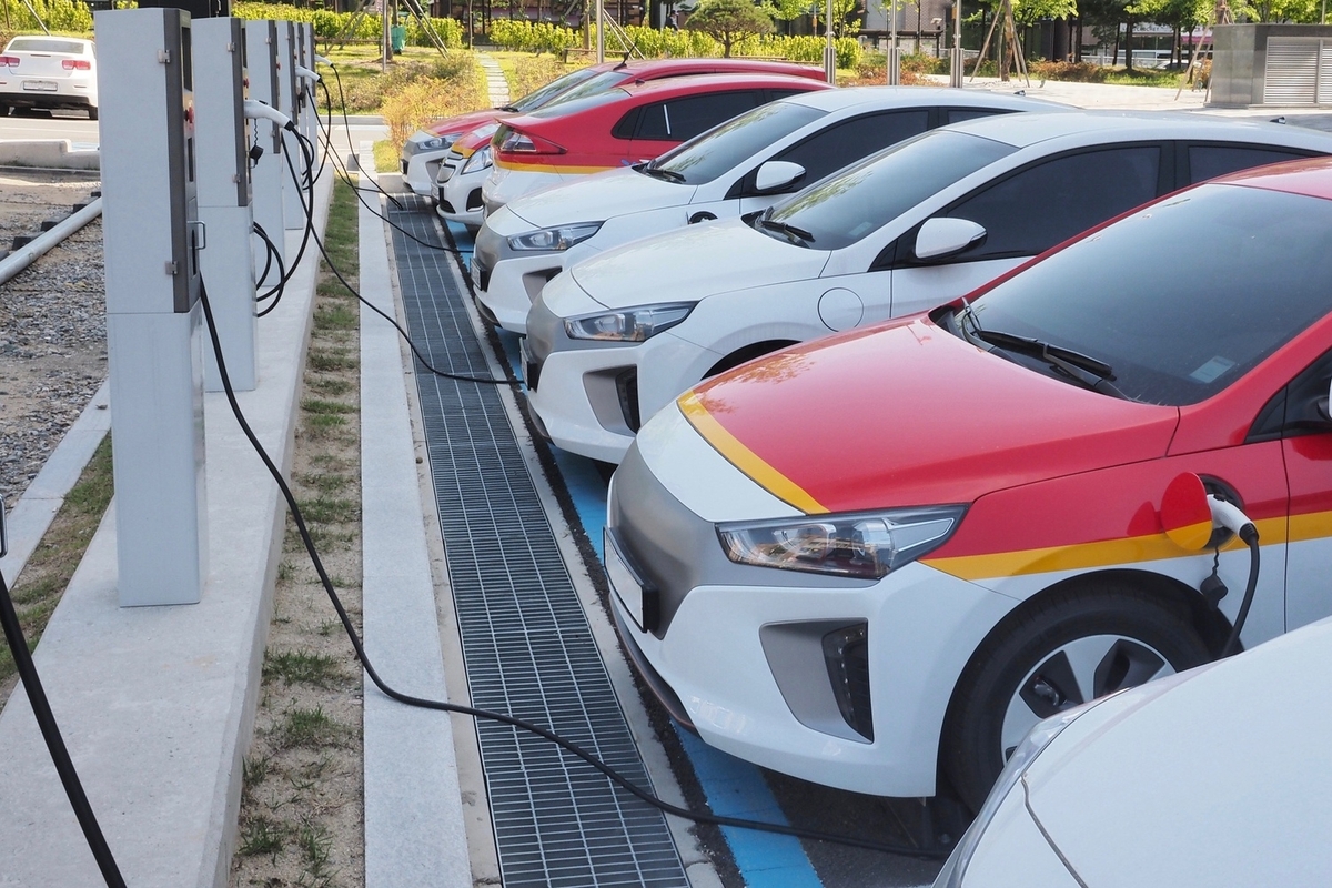 Comprehensive Guide to Costs and Expenses of Electric Vehicle Ownership