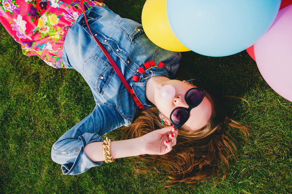 Top 5 Considerations for Teens When Choosing a Bank Account