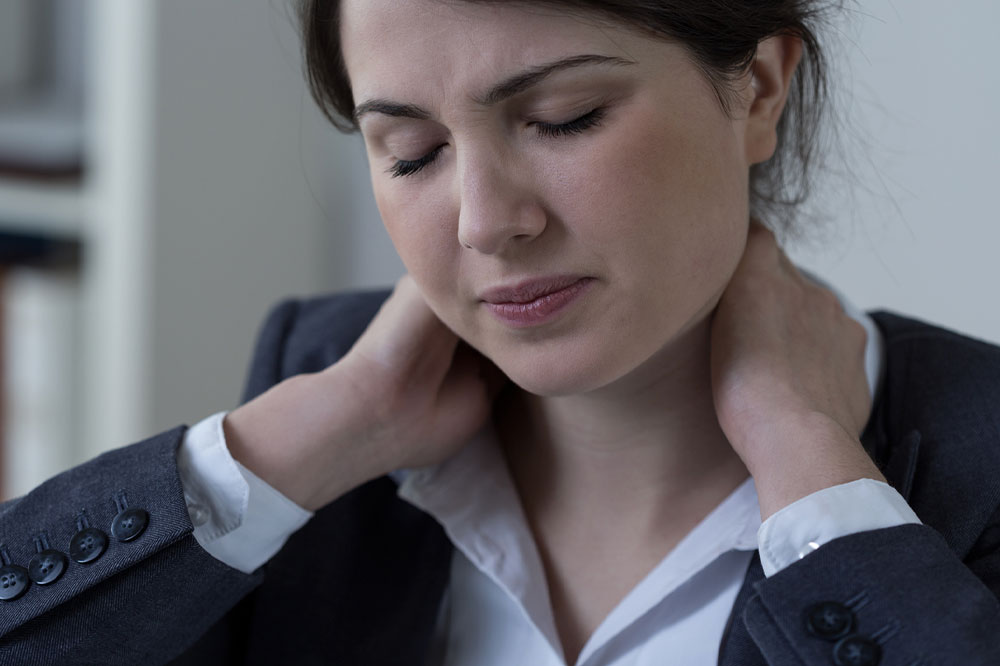 Comprehensive Guide to Managing and Treating a Pinched Nerve Effectively