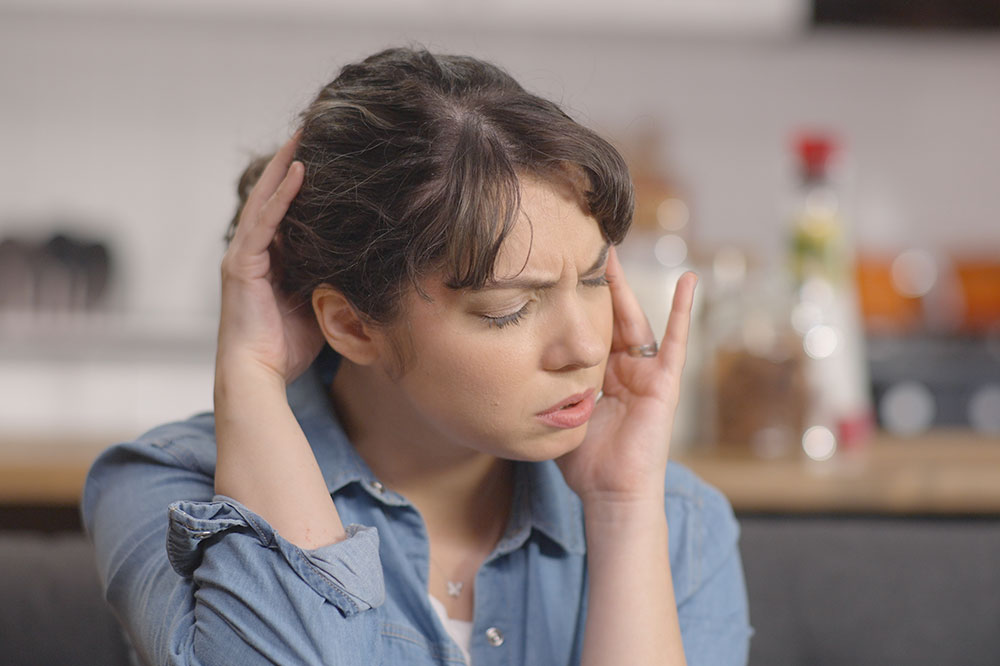 Understanding Common Scents That Trigger Migraines and How to Protect Yourself