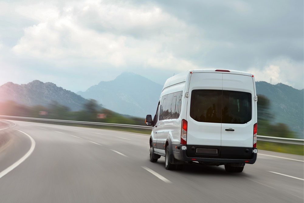 Comprehensive Guide to Choosing the Ford Transit Passenger Van for Your Business Needs