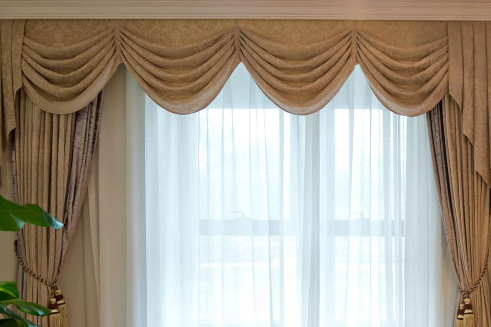 Creative Ideas for Swag Window Valances