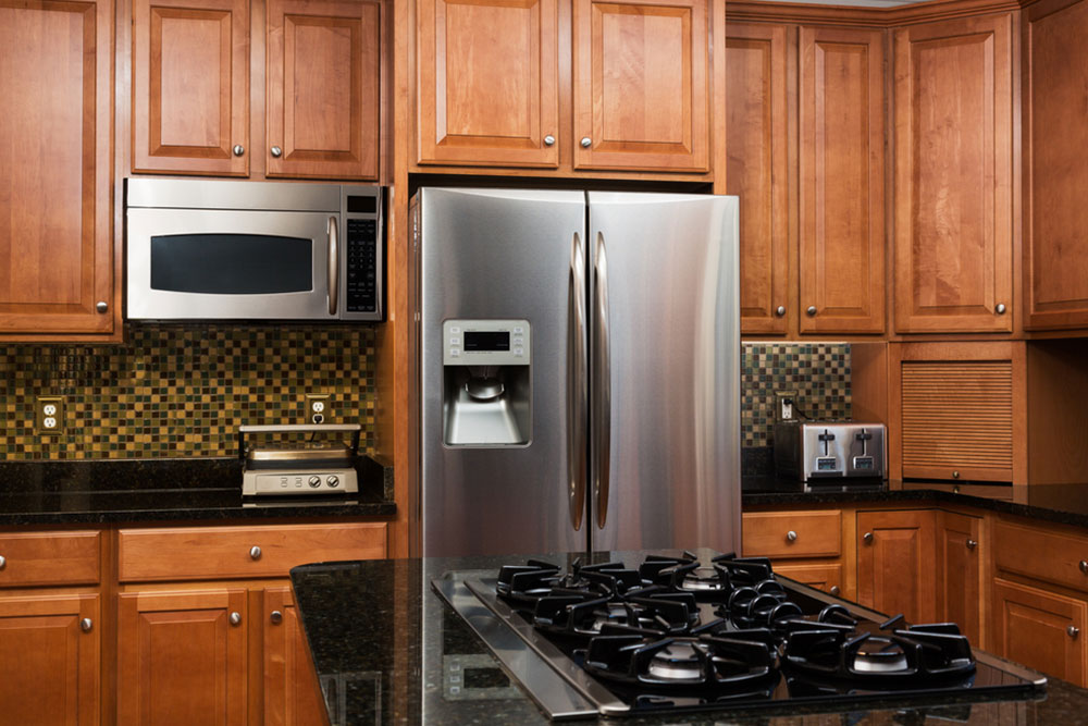 Comprehensive Review of the Whirlpool Gold GSC25C6EYY Side-by-Side Refrigerator