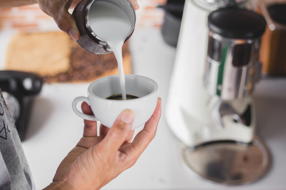 Guide to Nourishing Coffee Creamers for Better Health