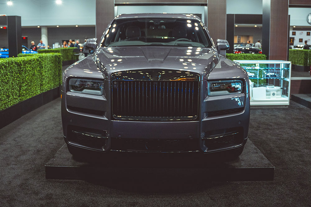 Discover the Exceptional Luxe Features of the Rolls-Royce Cullinan SUV