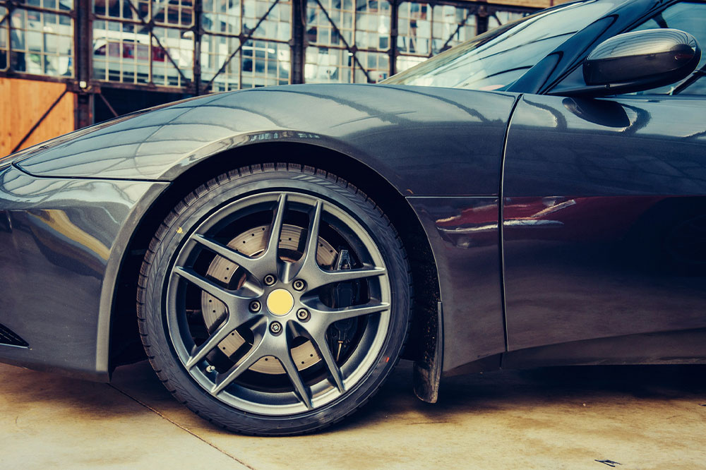 Essential Tips for Buying a Used Aston Martin V8 Vantage
