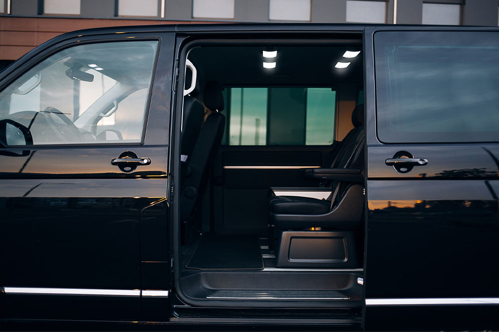 Key Advantages of the Chevrolet Astro Minivan