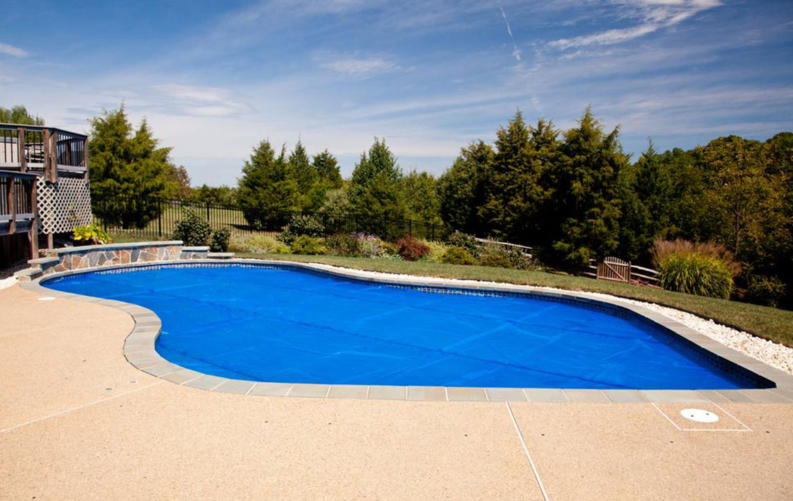The Benefits of Using Solar Pool Covers for Your Pool