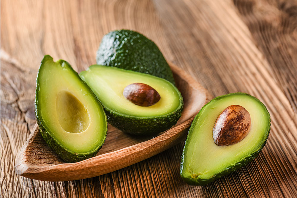 Top 6 Nutrient-Rich Superfoods for Breastfeeding Moms