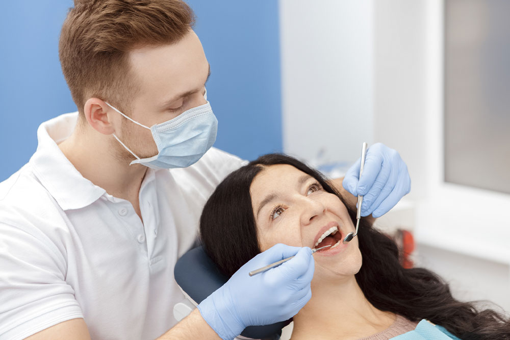 Comprehensive Guide to Dental Implant Techniques