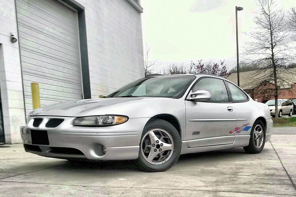 Overview of the Pontiac G6 Sedan