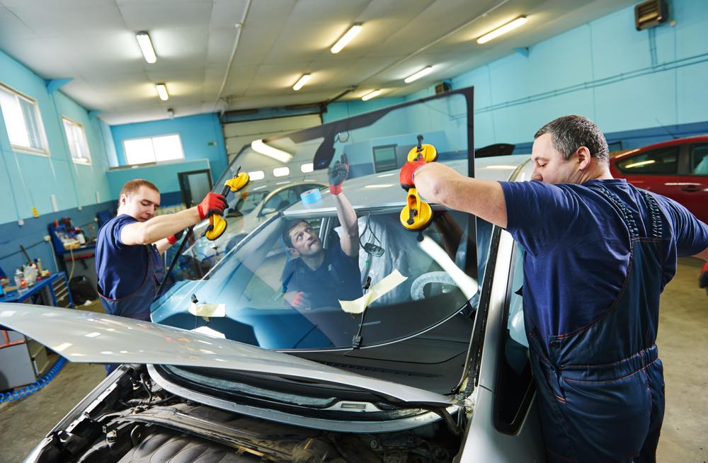 Cost-Effective Solutions for Replacing Your Vehicle's Windshield