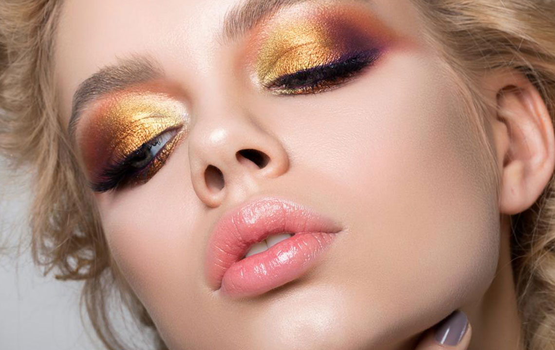 Top 3 Eyeshadow Techniques for a Stunning Professional Finish