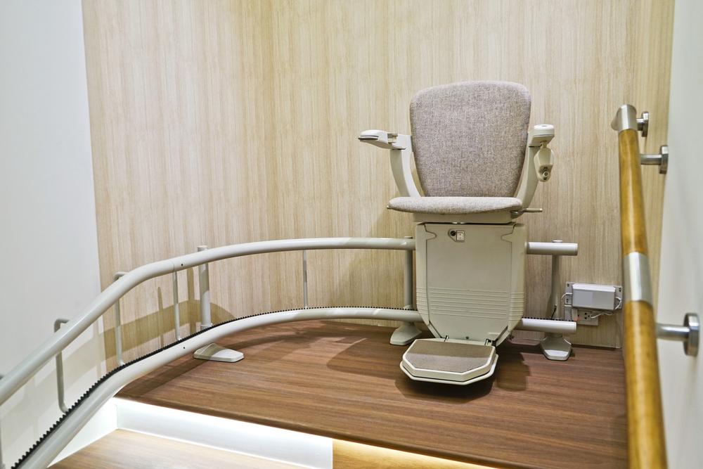 Guidelines for Selecting Elderly-Friendly Recliner Chairs