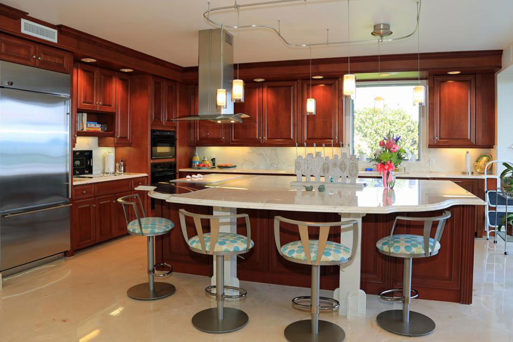 Stylish and Functional Bar Stools to Elevate Your Interior Decor