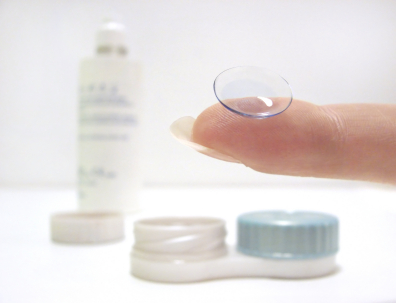 Comprehensive Guide to Selecting Contact Lenses for Managing Dry Eye Symptoms