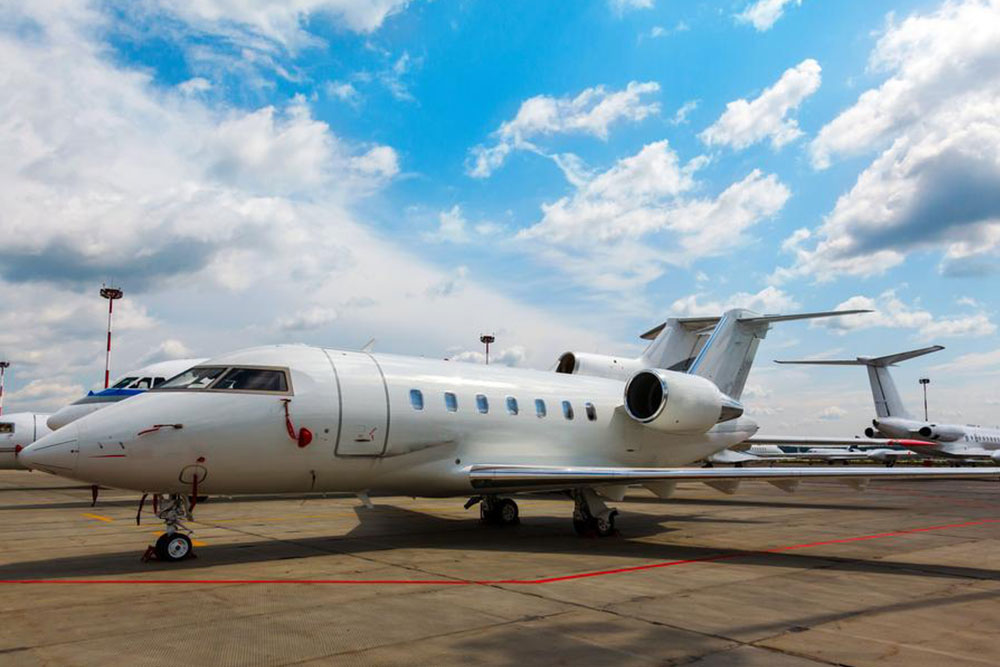 Top Websites for Finding Private Jet Charter Discounts